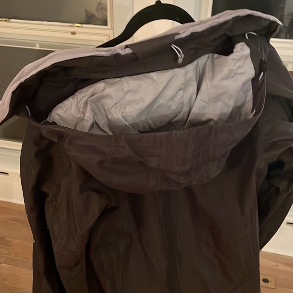 Patagonia, circa 2005. Dark grey ski parka shell, size L. - Picture 5 of 6